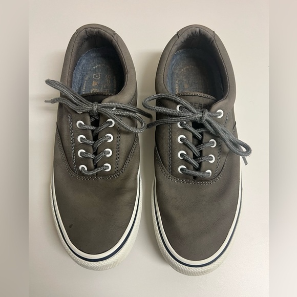 Sperry Sneakers. Size Men’s 9. Excellent Condition. - Picture 1 of 5